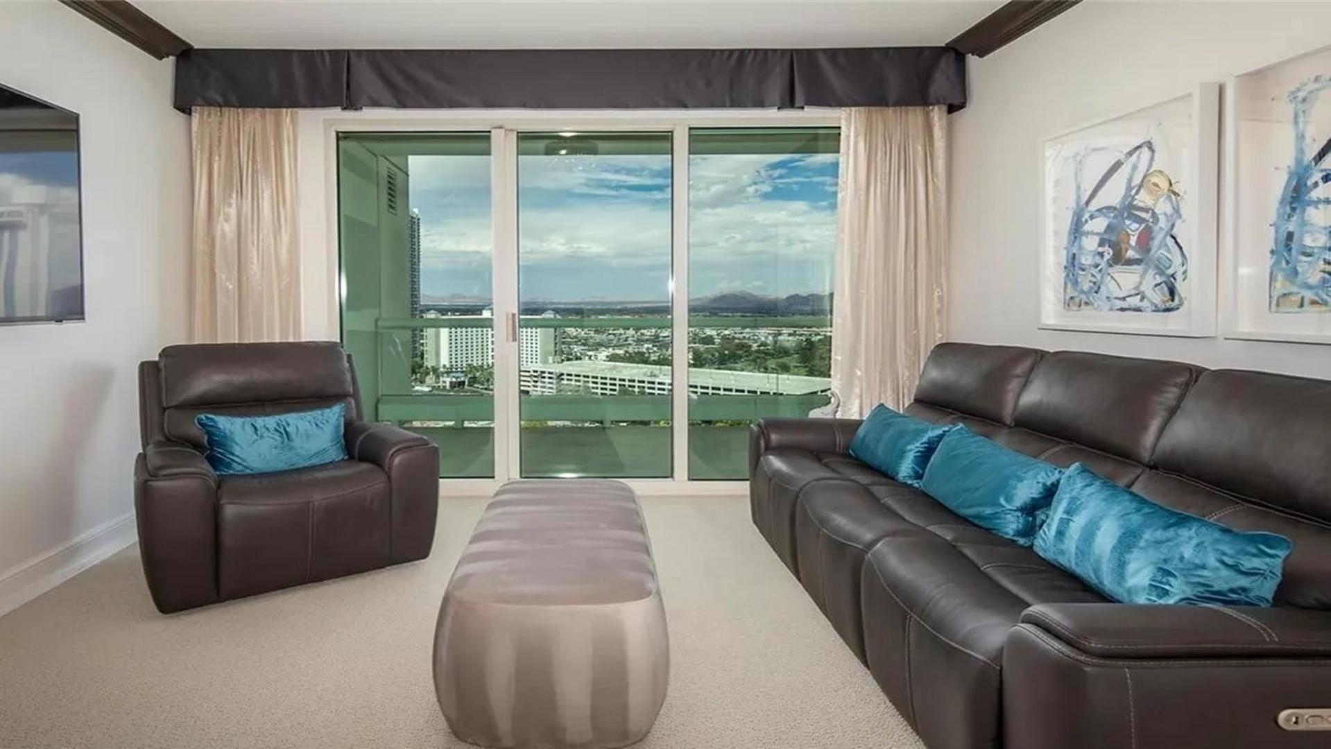 Stunning Four Bedroom Fully Professionally Remodeled Apartment Las Vegas Zewnętrze zdjęcie